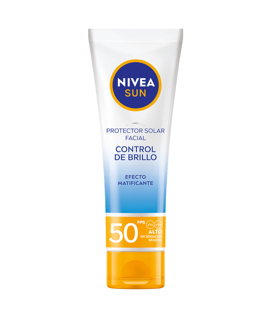 Protector Solar Facial Control de Brillo SPF50 de Nivea – Chicas