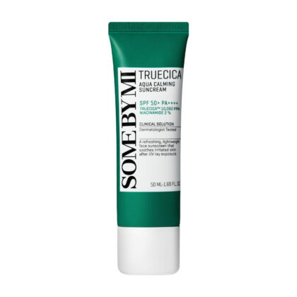 Truecica Aqua Calming Sunscream SPF50+ PA++++ de SOME BY MI